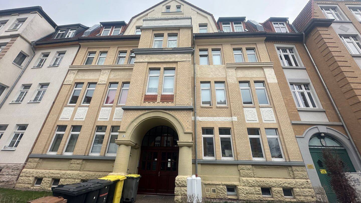 Ruhiges Wohnen im Blumenviertel! 2-Raum-Wohnung sucht neue Mieter!