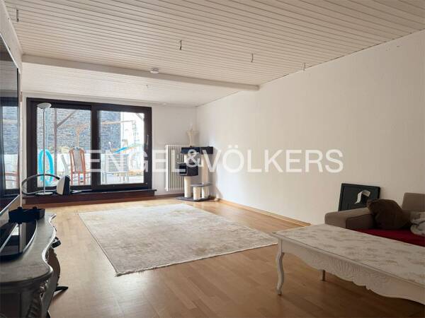 Haus in 56077 Koblenz mit 518 m² kaufen
