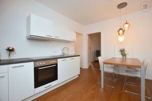 Erstbezug: Modern möblierte Wohnung in Stuttgart Ost – 70184 Stuttgart – Vorschaubild 3