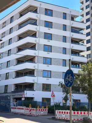 4-Zimmer-Wohnung mit 2 Loggien - Neubau Erstbezug – 60596 Frankfurt am Main – Vorschaubild 3