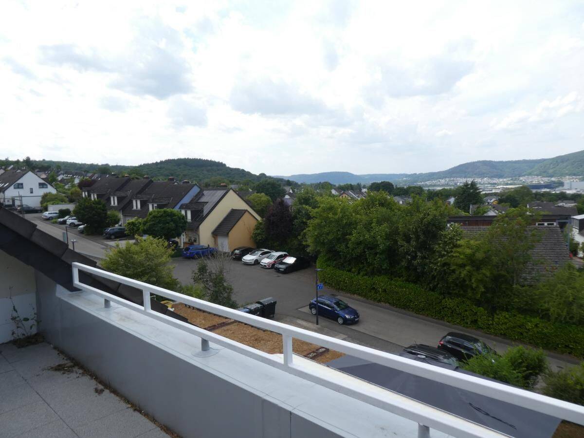 Attraktive Maisonettewohnung mit schöner Dachloggia und tollem Blick in Trier-Feyen – Trier – Vorschaubild 7