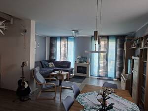 Stadtnah und dennoch ruhig – Wohnen mit Garten, Dachterrasse und Park vor der Tür