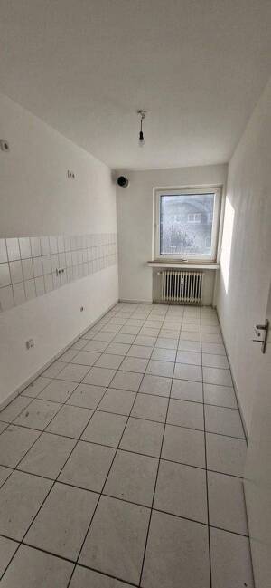 Schöne Souterrainwohnung mit Terrasse in Remscheid-West – 42857 Remscheid – Vorschaubild 5