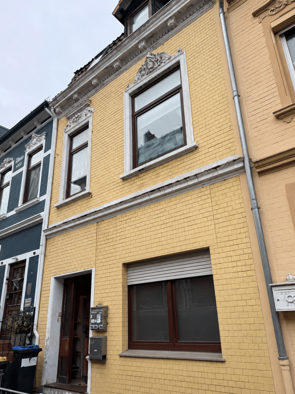 Altbremer Charme trifft modernes Wohnen - gepflegtes Reihenmittelhaus zum Verlieben! – 28217 Bremen – Bild 1 von 9