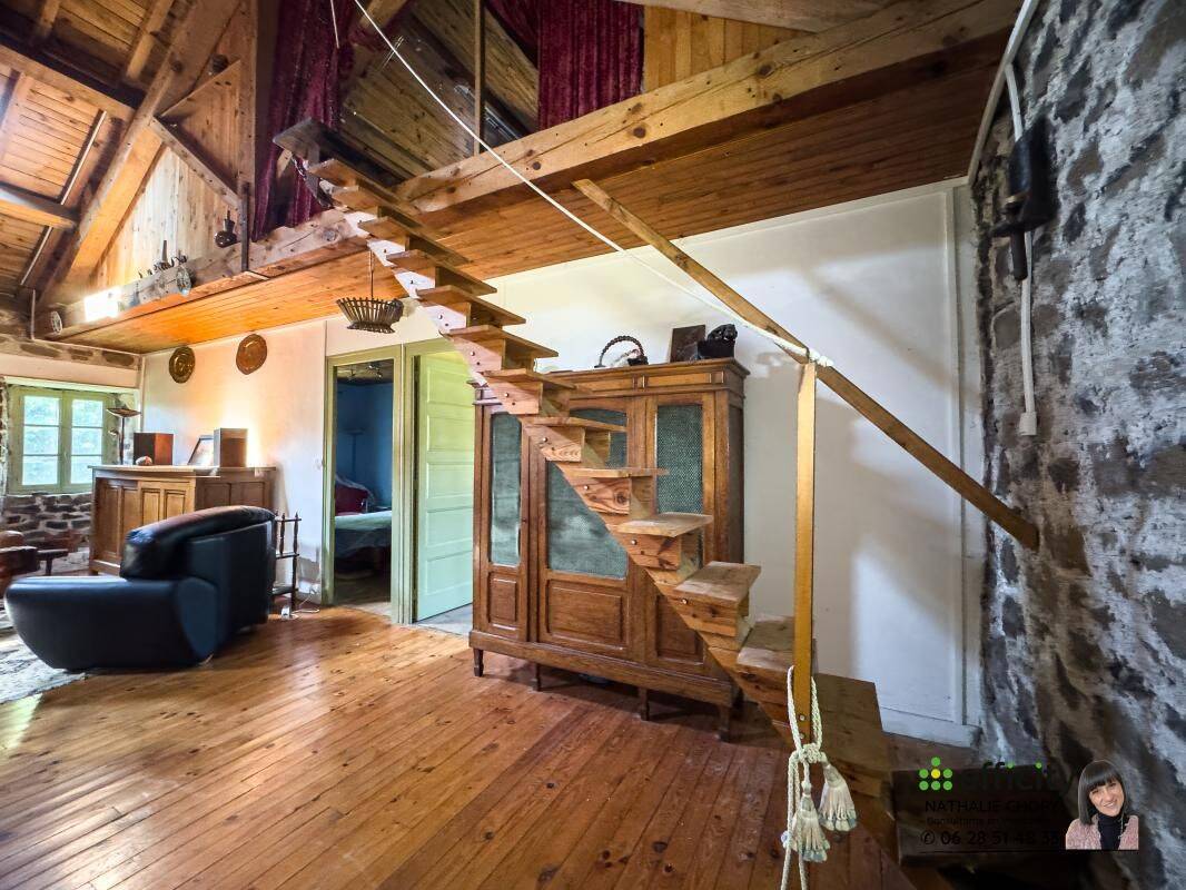 Maison 12 pièces 256 m² · aux Vastres · 256 m² · 290 000 €