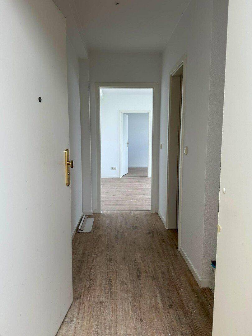 2-Zi-Wohnung mit Ausblick, EBK - TOP Lage in Stadtfeld Ost – Magdeburg – Vorschaubild 7