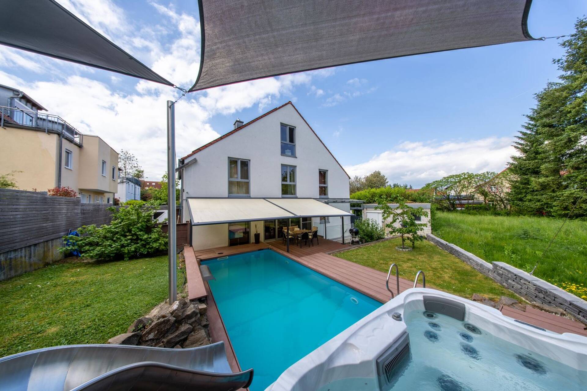 Haus in 55263 Ingelheim am Rhein mit 230,6 m² kaufen