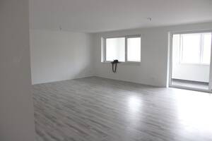 Schöne 3,5 Zimmer Mietwohnung mit Loggia im Zentr. Altenessen ca. 116m²