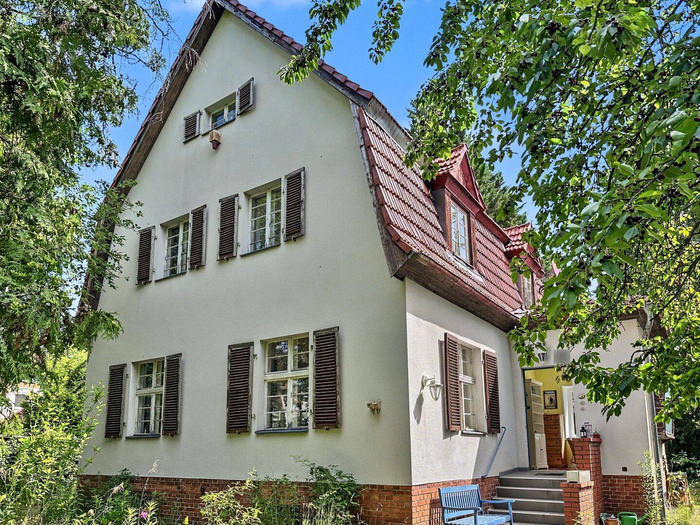 Zum Sanieren: Traumhaftes Einfamilienhaus mit ca. 711 m² Grundstück in Berlin Lichtenrade