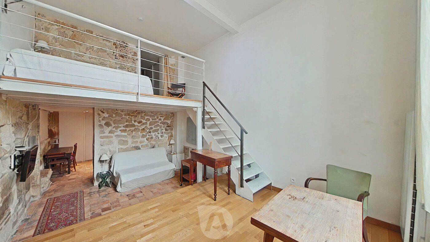 Appartement 2 pièces 60 m² · à Paris 4ème Arrondissement · 60,1 m² · 685 000 €