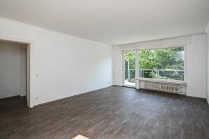 Leerstehende Etagenwohnung - in unmittelbarer Nähe zum botanischen Garten – 33617 Bielefeld – Vorschaubild 2