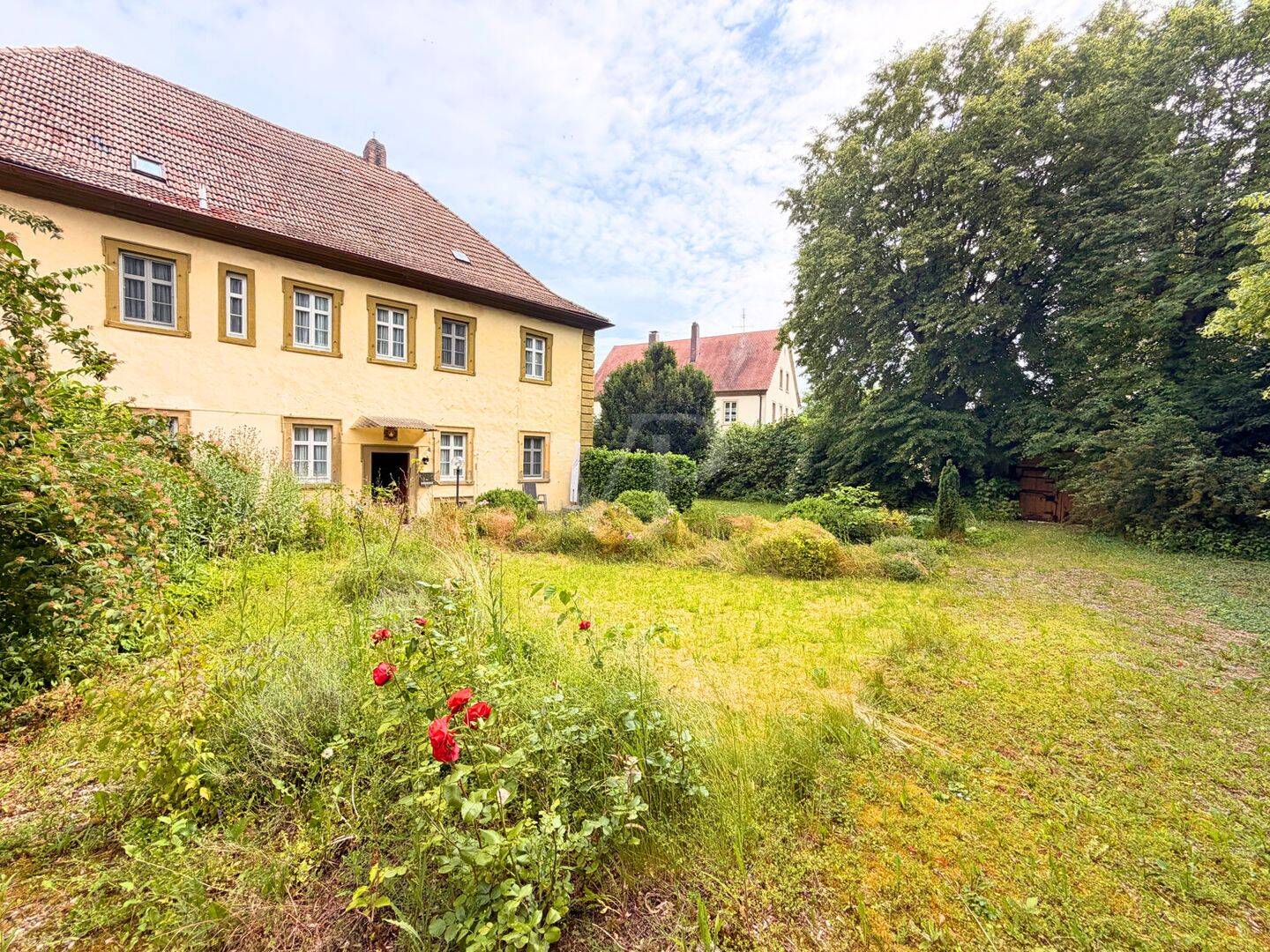 Wo Geschichte auf Zukunft trifft: Schloss Schernau als Ihr neues Refugium – Dettelbach – Vorschaubild 4