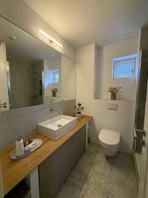 Haus im Haus - Helle moderne Maisonettewohnung in Top-Lage mit TG-Stellplatz – 22525 Hamburg – Vorschaubild 8