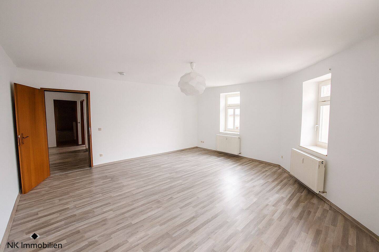 ++ gemütliche 2-Raum Wohnung mit Einbauküche - großes, helles Wohnzimmer mit Wohlfühlfaktor ++ – Chemnitz – Vorschaubild 8
