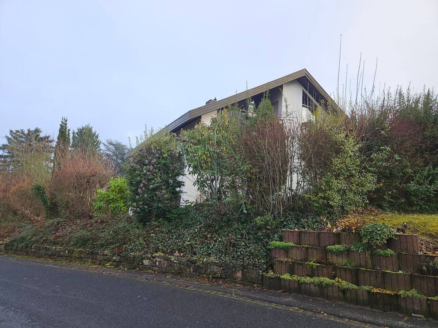 Einfamilienhaus mit Einliegerwohnung in Miltenberg (Grauberg) – gute Wohnlage, schnell im Grünen – Miltenberg – Vorschaubild 7