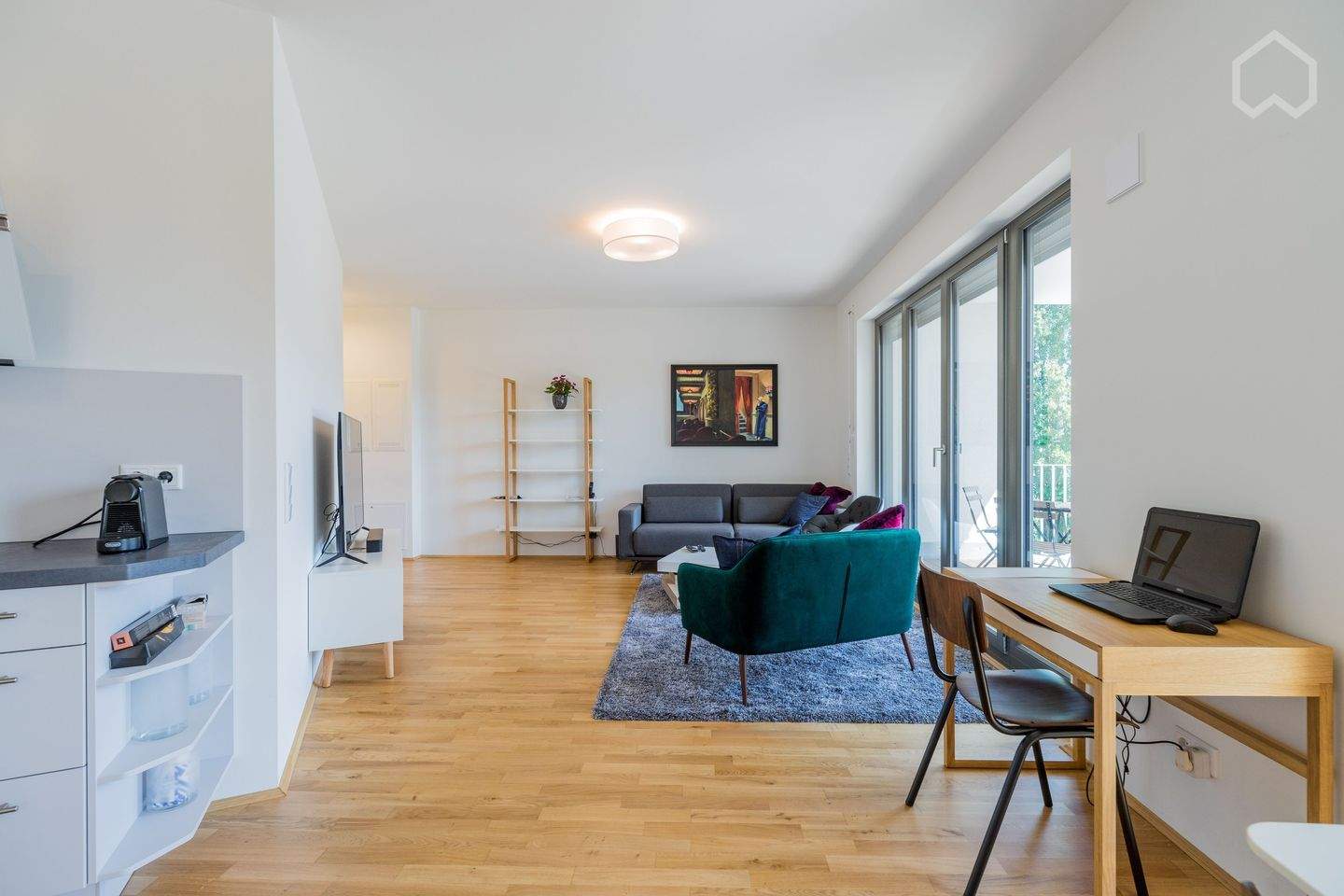 Modernes Apartment in Mitte mit Balkon und moderner neuer Ausstattung – Berlin – Vorschaubild 4