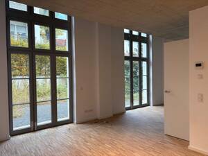 *großzügige Terrasse - exklusive 2,5 Raumwohnung im Lahmann-Sanatorium am Weißen Hirsch* – 1324 Dresden – Vorschaubild 5