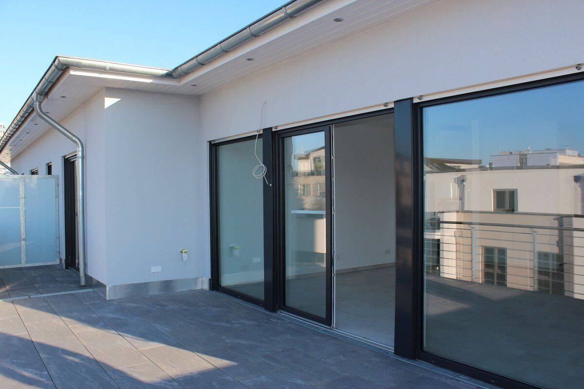 Repräsentative 2 Zimmer Penthousewohnung mit großer Dachterrasse und herrlichem Ausblick! – Bonn – Vorschaubild 3