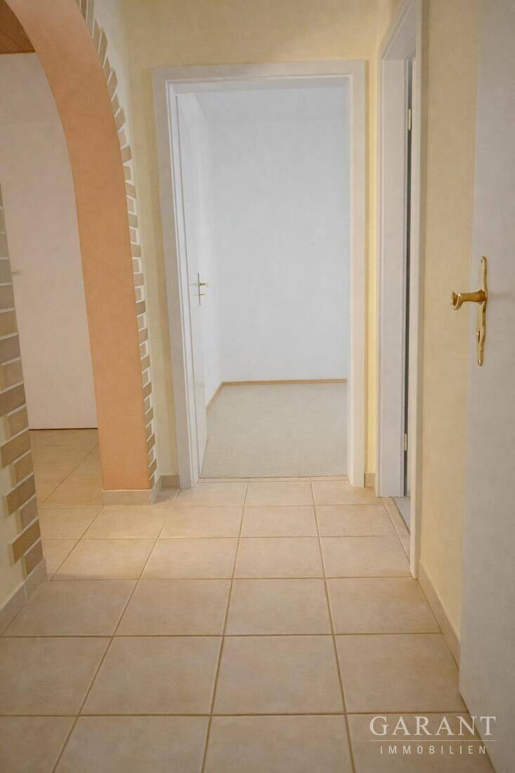 Charmante 3 Zimmer-Wohnung mit Balkon - Attraktiv für Anleger & junge Familien – München – Vorschaubild 6