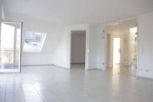 Modernes Wohnen mit Weitblick: Stilvolle Maisonette-Wohnung – 33619 Bielefeld – Vorschaubild 4