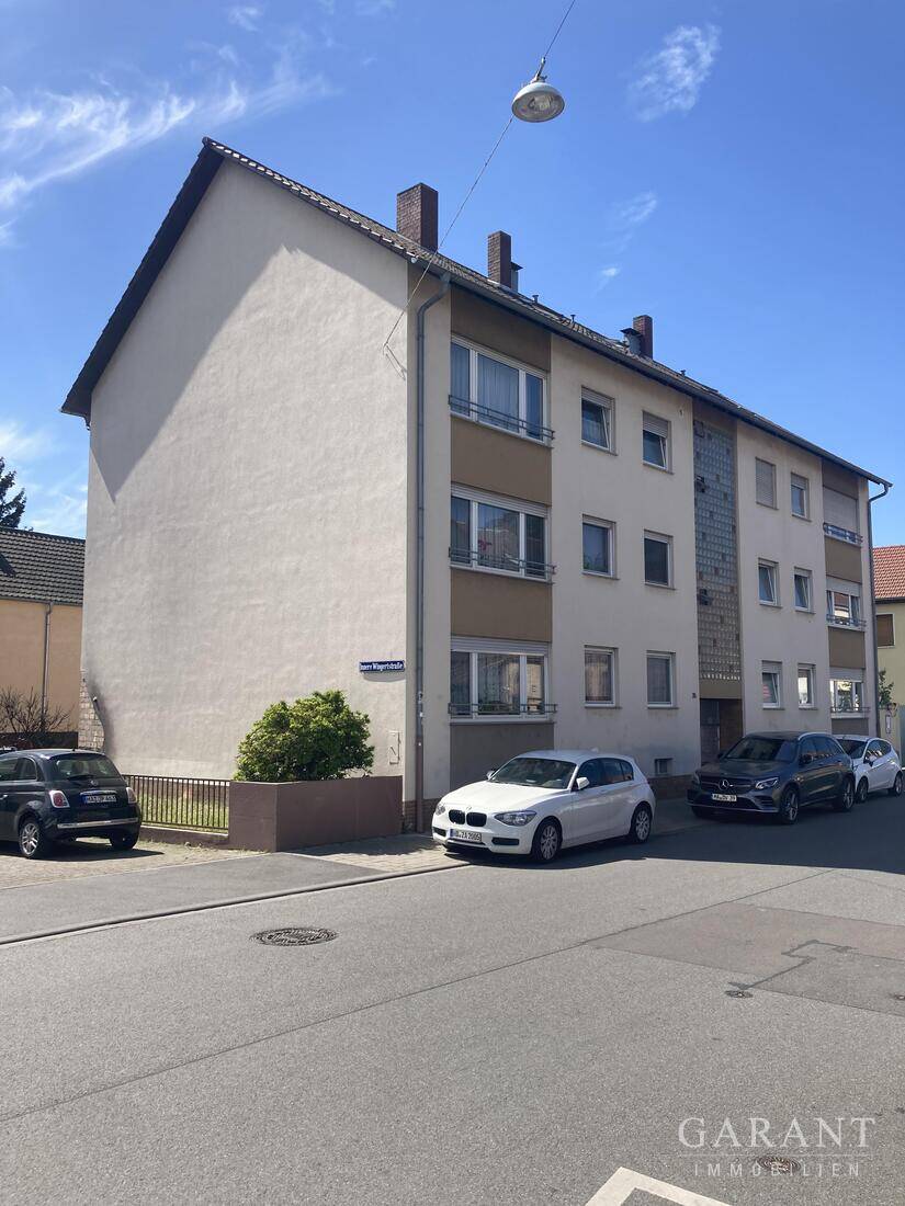 Interessantes Objekt zur Eigennutzung oder Vermietung mit Stellplatz und Fernwärmeanschluss