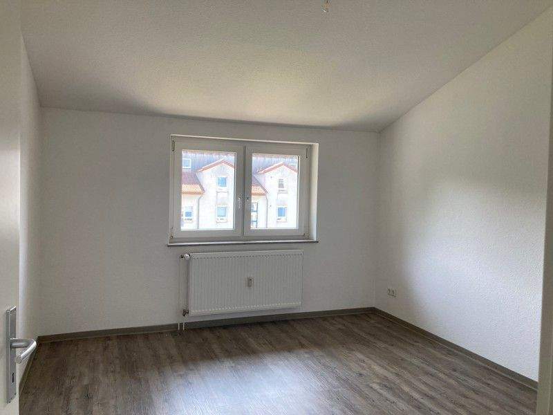 Im Dachgeschoss wohnen, das wird sich lohnen! – Braunschweig – Vorschaubild 2
