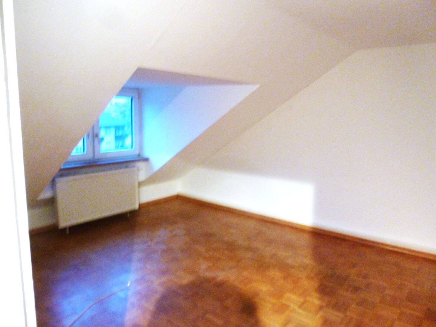 gemütliche DG-Wohnung im Musikerviertel für Kapitalanleger – Karlsruhe – Vorschaubild 9