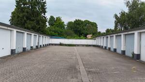 Interessantes Immobilienpaket mit zwei Mehrfamilienhäusern, 39 Garagen und 7 Hallen in zentraler Lage von Krefeld – 47804 Krefeld – Vorschaubild 7