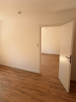 Helle, renovierte 2-Zimmer-Wohnung nahe dem S-Bahnhof – 64390 Erzhausen – Vorschaubild 3
