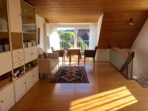 Großzügige Eigentumswohnung im 1. OG mit Studio und Garten – 70563 Stuttgart – Vorschaubild 6