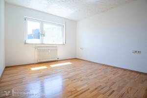 Bezugsfreie 4,5 Zimmer-Wohnung auf der Diezenhalde - Ideal für Familien – 71034 Böblingen – Vorschaubild 7