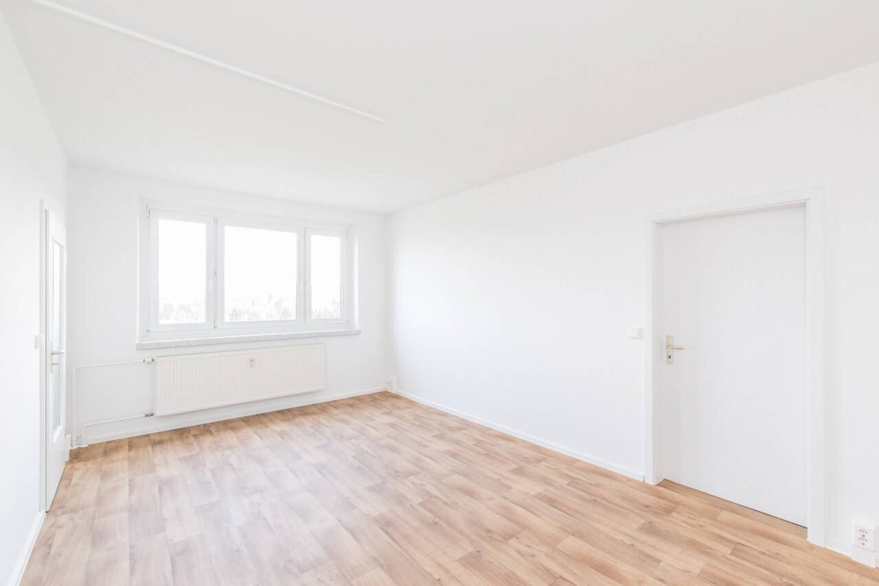 Balkon / Aufzug / Schöner Ausblick – Chemnitz – Vorschaubild 4