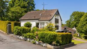 Familienfreundliches Einfamilienhaus mit Sauna, Doppelgarage und schönem Garten – 45219 Essen – Vorschaubild 2