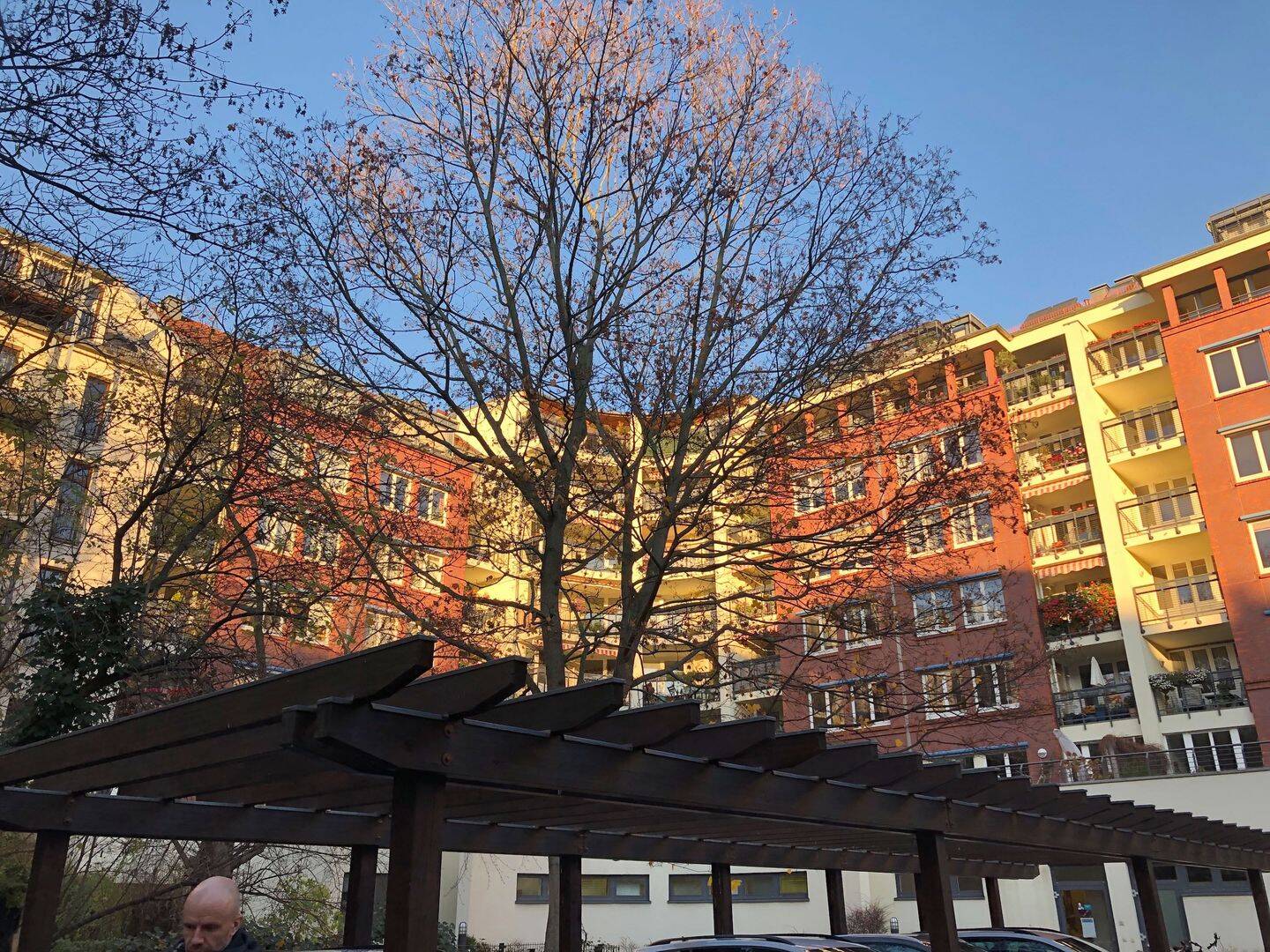 Zentrumsnah - Bezugsfreie Wohnung mit großer Südterrasse