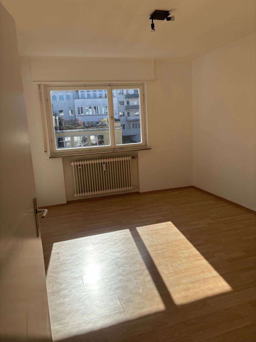 Helle Wohnung mit 2 Balkonen und KFZ-Stellplatz in Stuttgart West – Stuttgart – Vorschaubild 7