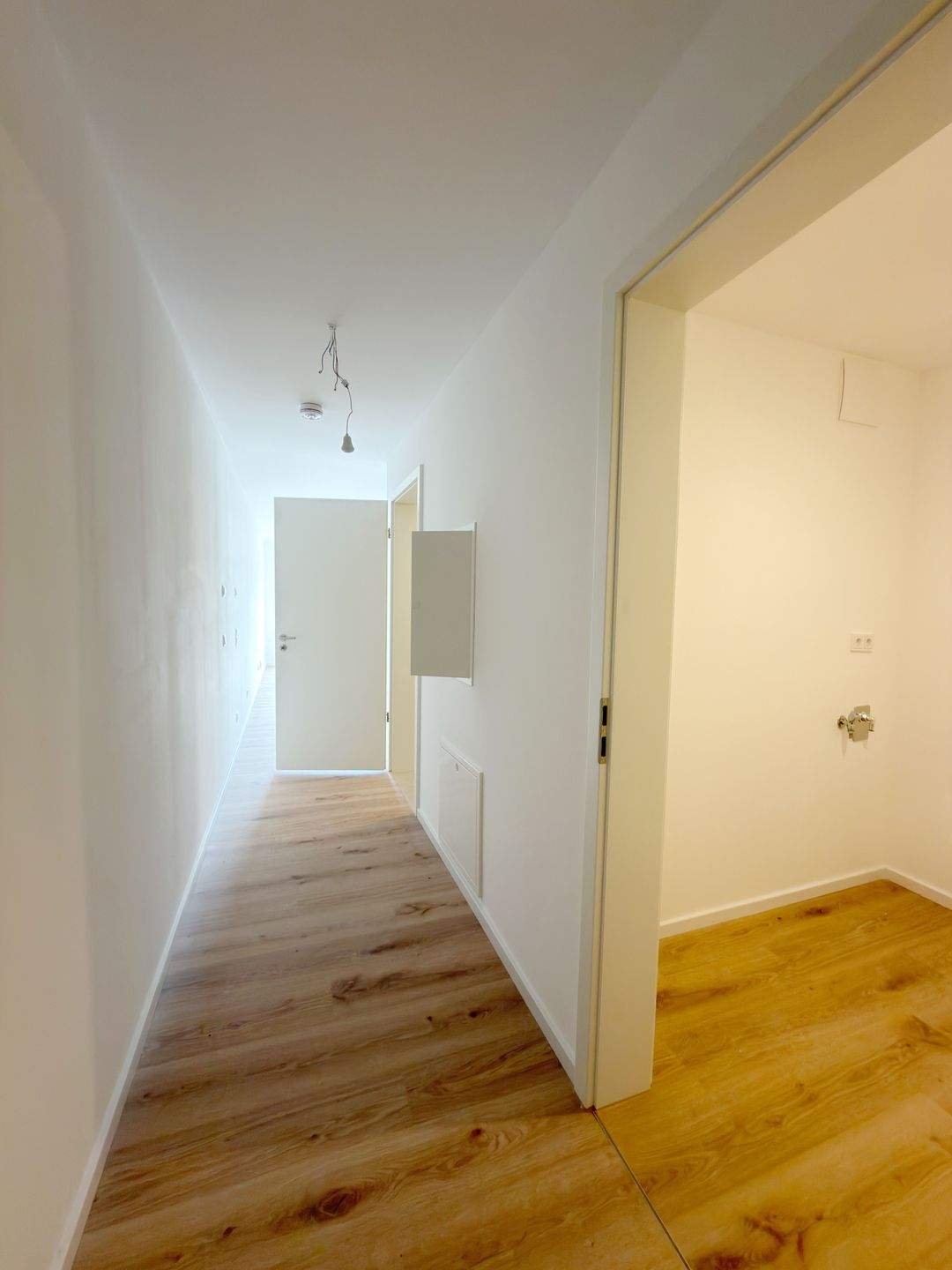Exklusive 2-Zimmer-Neubauwohnung mit hochwertiger Ausstattung ~ Erstbezug ~ Tiefgarage ~ Aufzug ~ Sofortbezug – Nürnberg – Vorschaubild 9