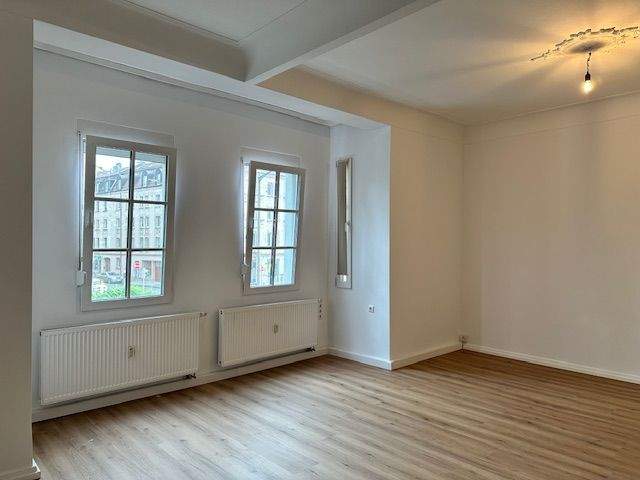 Stadtwohnung inkl. neuer EBK zum Selbstbezug – zentrale Lage mit Einkaufsmöglichkeiten & U-Bahn um die Ecke! – Nürnberg – Vorschaubild 8