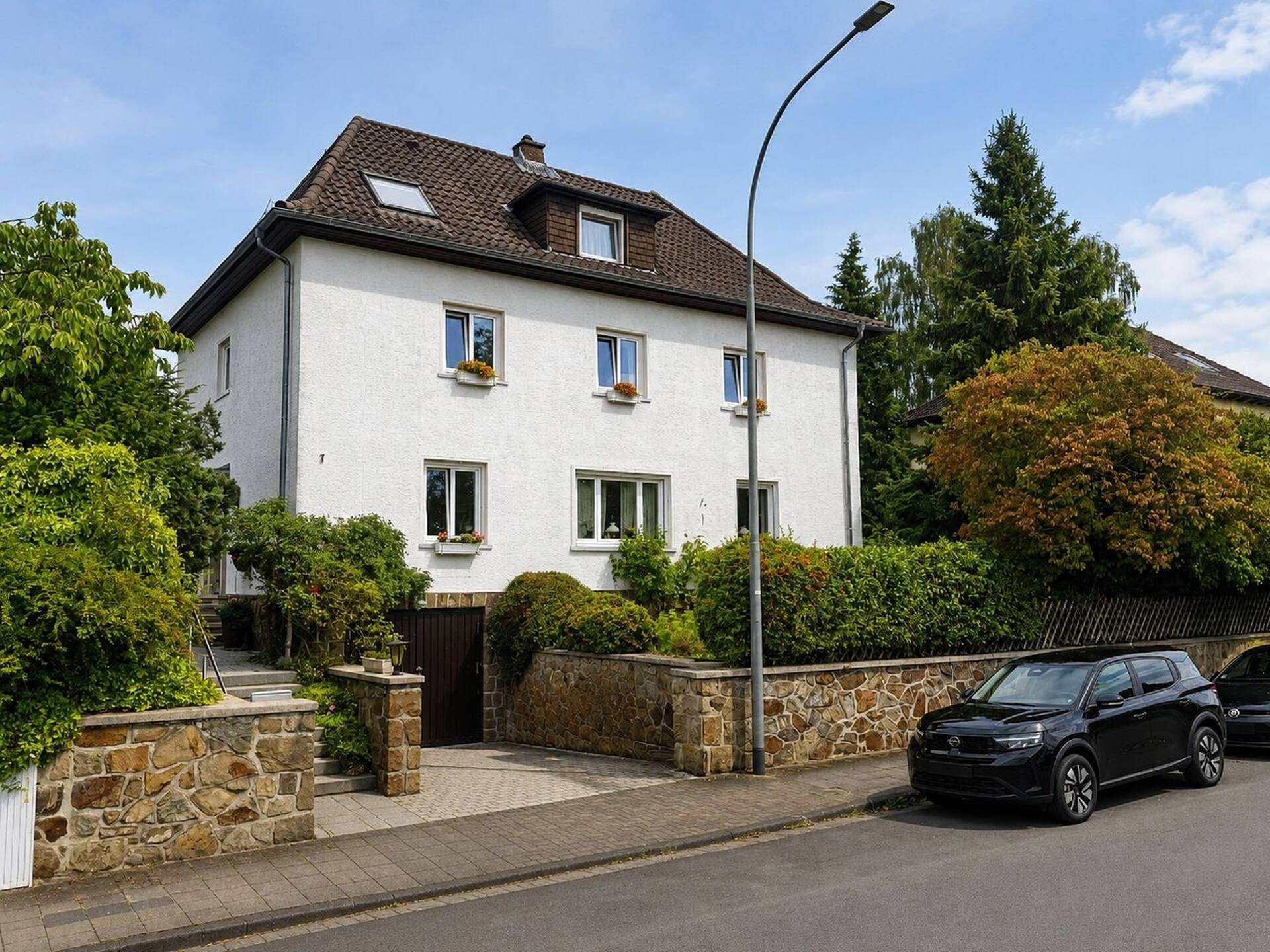 Einfamilienhaus in 35392 Gießen mit 240 m² kaufen