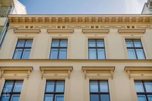 Repräsentativer Denkmal-Altbau: 4 Zimmer mit hochwertigem Wohnkomfort in Mitte – 10785 Berlin – Vorschaubild 2