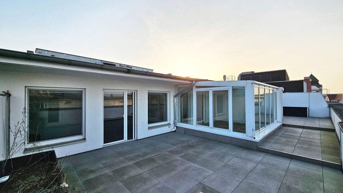 Stilvolle Penthousewohnung in Bielefeld-Innenstadt – 33602 Bielefeld – Bild 1 von 9