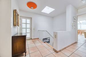 Lichtdurchflutete Maisonette mit Hauscharakter und kleinem Garten in St. Jobst – 90491 Nürnberg – Vorschaubild 4