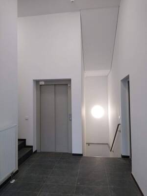 Schöne 3 Raum mit Balkon und Aufzug in Striesen zu vermieten – 1309 Dresden – Vorschaubild 3