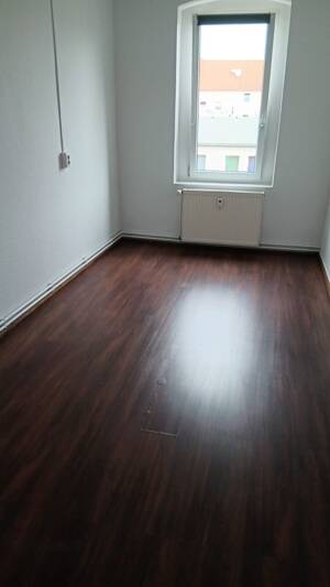 studentenfreundliche 3-Zimmer-Wohnung zur Miete in Krämpfervorstadt, Erfurt – 99085 Erfurt – Vorschaubild 8