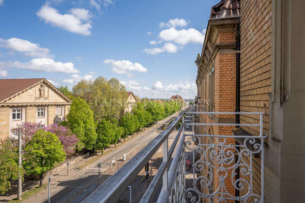 Gepflegte Stadtwohnung mit zwei Balkonen in zentraler Lage von Stuttgart-Ost – 70190 Stuttgart – Bild 1 von 8