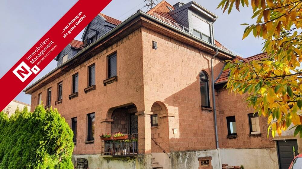 Reserviert: Ensemble als 3-Familienhaus mit weiterer Einheit im Nebengebäude – Bexbach – Bild 1 von 9