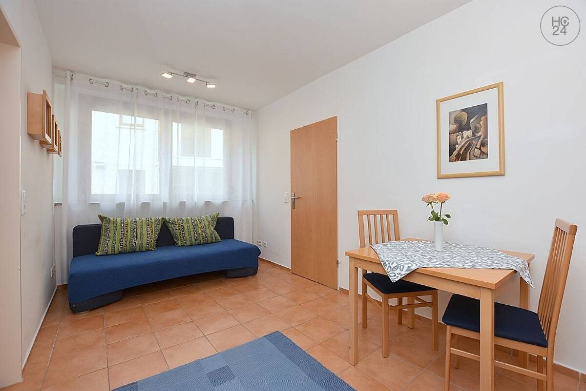 Schön möblierte Wohnung mit Reinigungsservice in Stuttgart Münster – 70376 Stuttgart – Bild 1 von 9