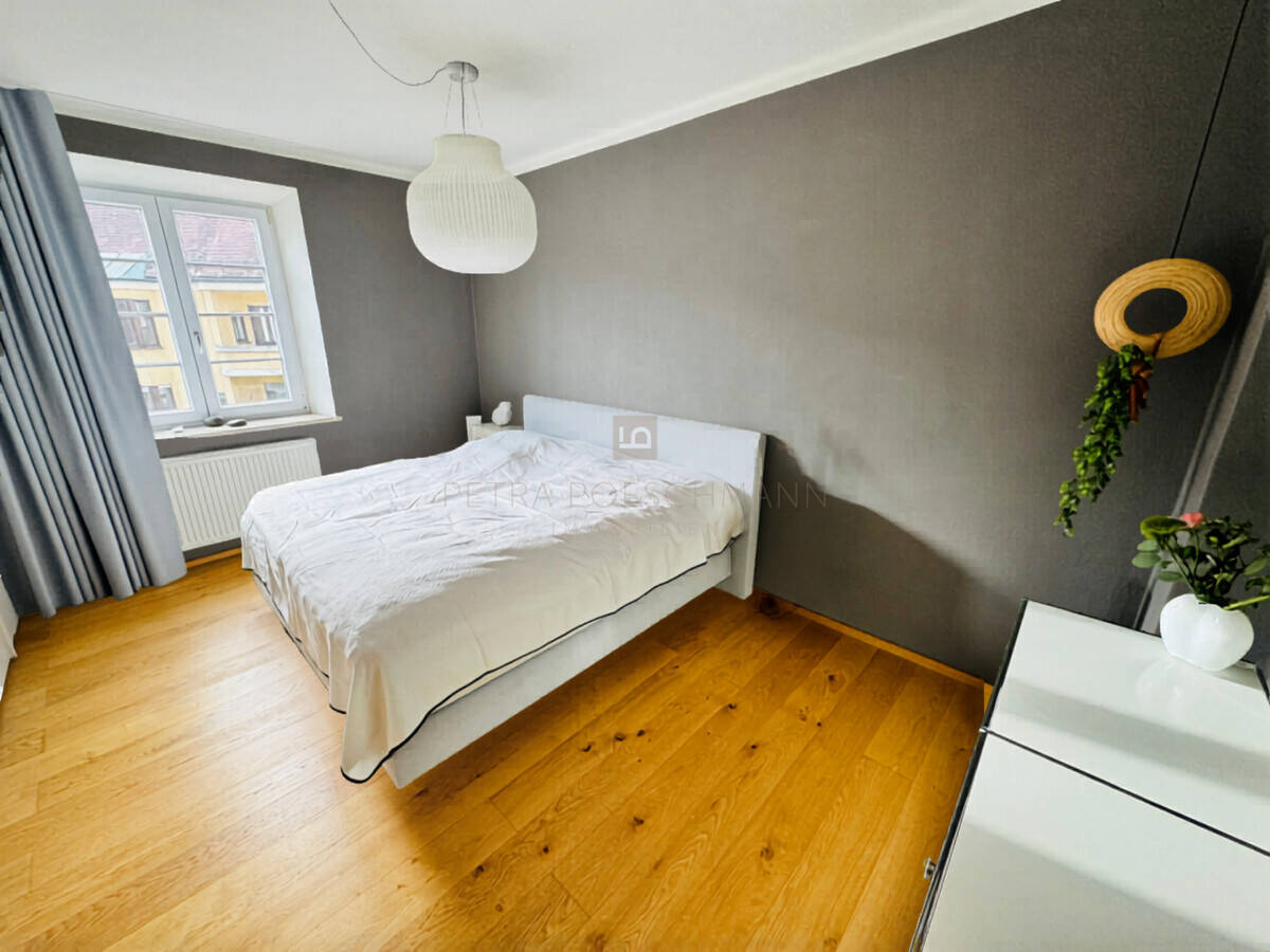 Stilvolle, komplett sanierte 3,5 ZKB, ca. 125 qm, Balkon, BULTHAUPTKÜCHE, ruhige Lage IN Altstadt – Ingolstadt – Vorschaubild 6