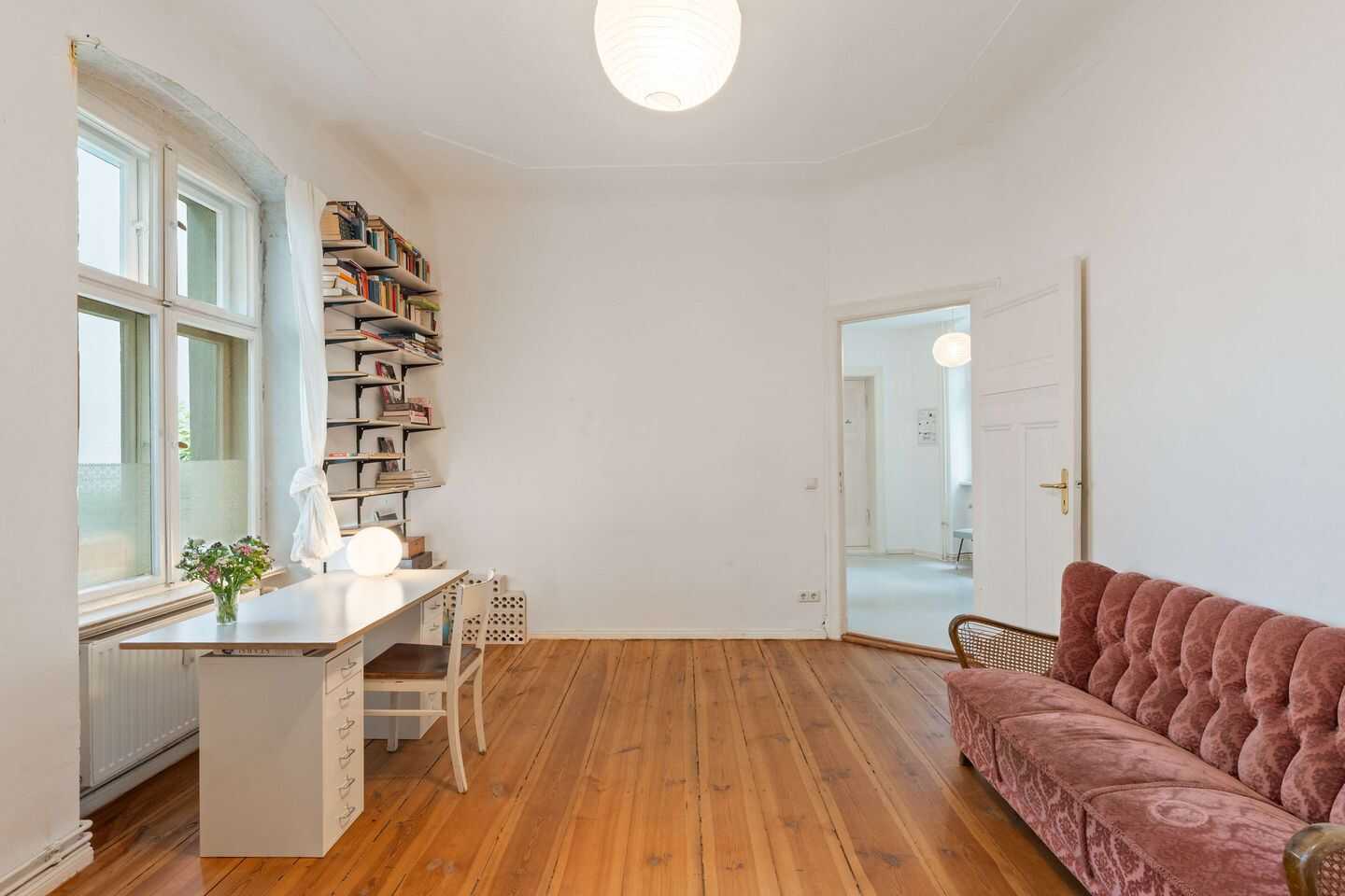 Flexible Ruhe-Oase in Pankow: Bezugsfreie 2,5-Zimmer-Whg. in top-gepflegtem Altbau! – Berlin – Vorschaubild 3