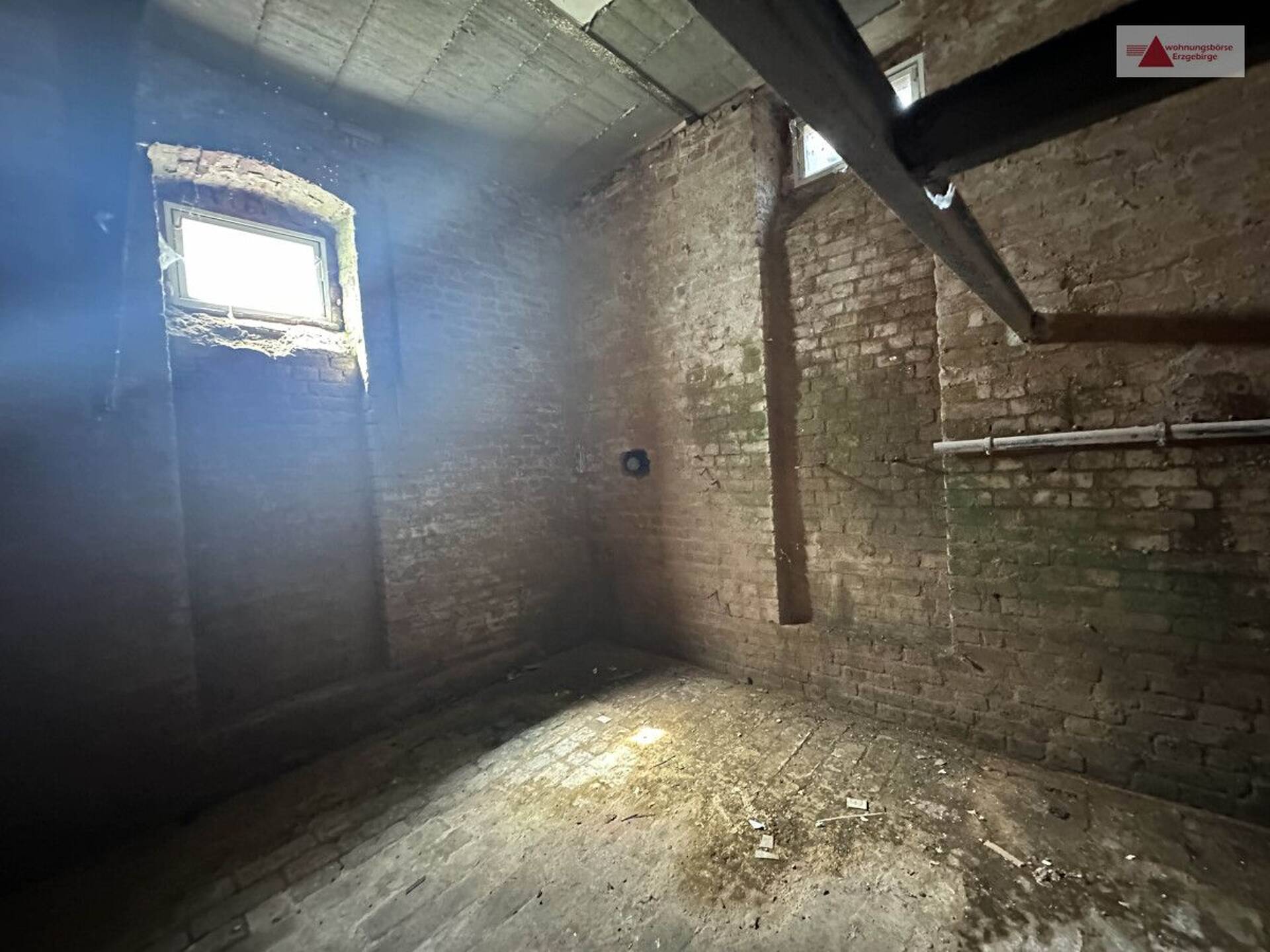Mehrfamilienhaus in 08132 Mülsen / Mülsen Sankt Jacob mit 374,3 m² kaufen