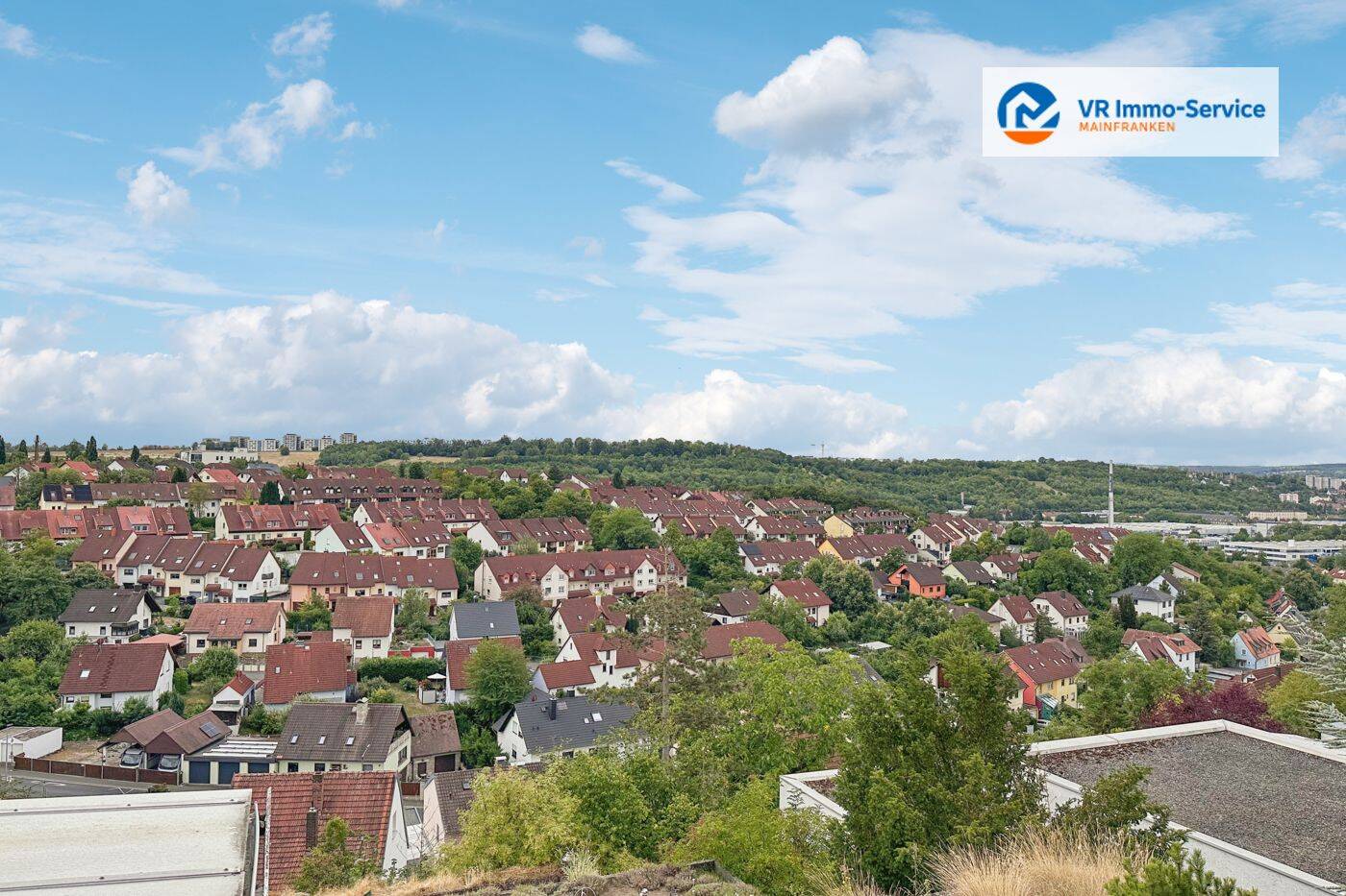 Wohnen mit Weitblick - Sanierte 3-Zimmer-Wohnung in Lengfeld